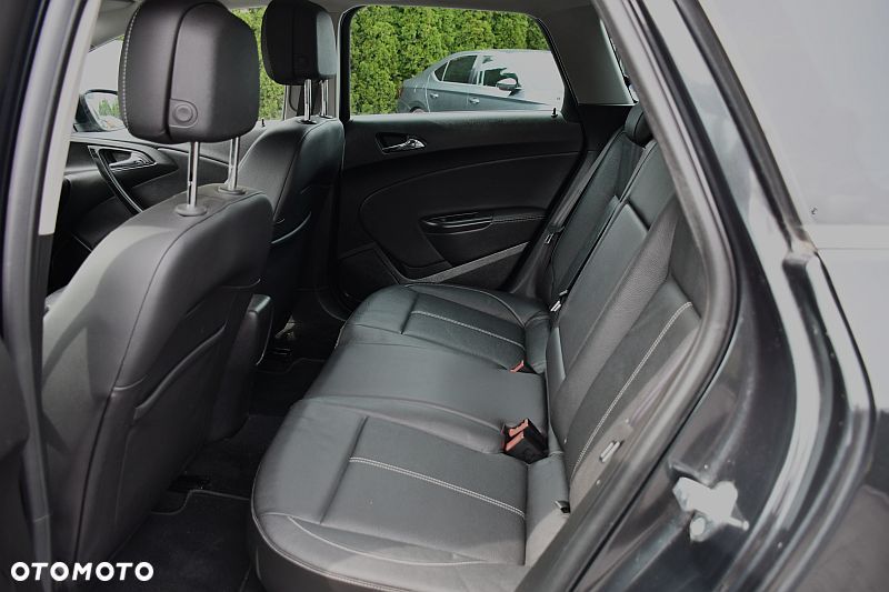 Opel Astra 1.4 T Cosmo - 20