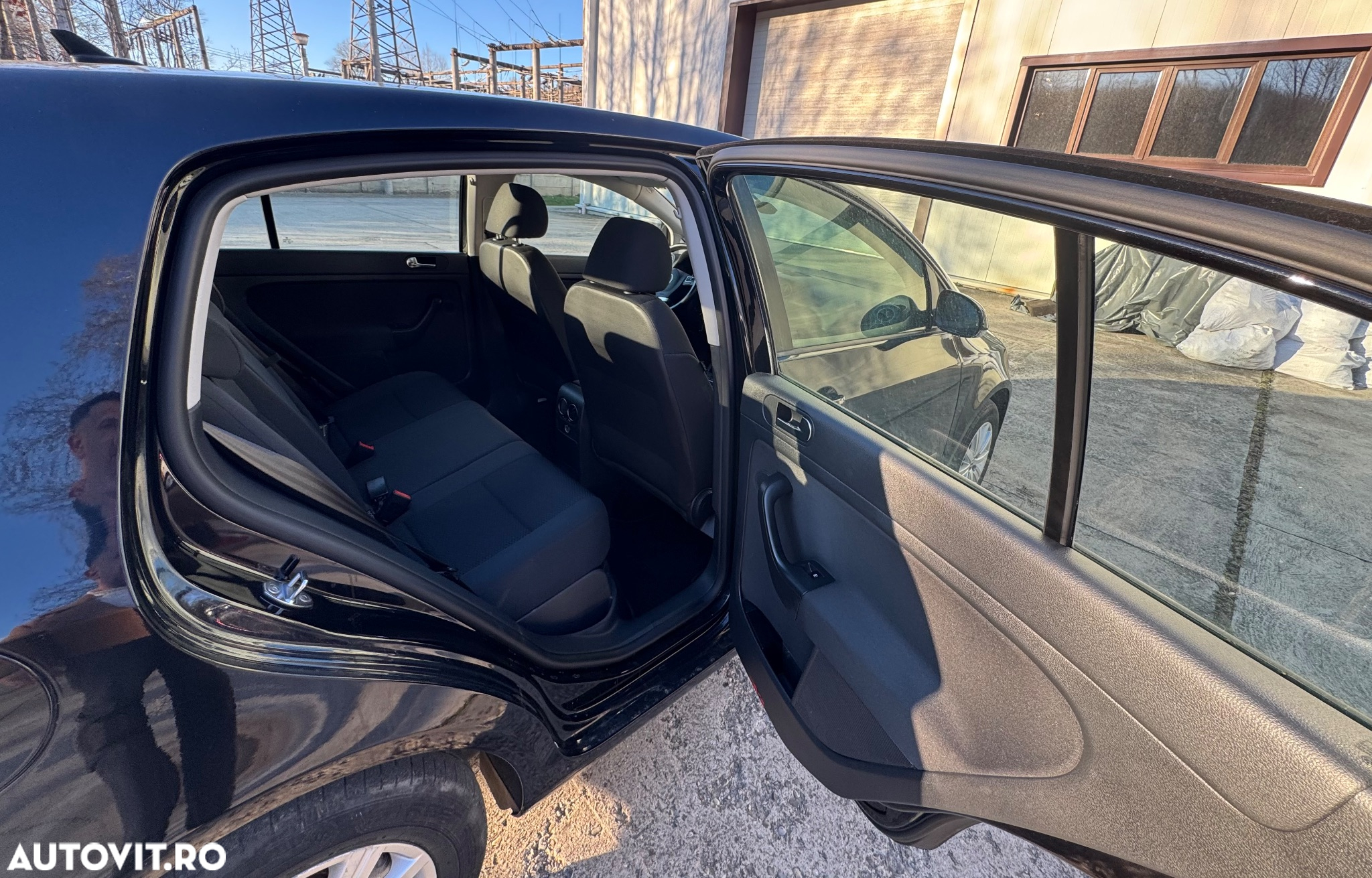 Volkswagen Golf Plus 1.6 TDI DPF Comfortline - 11