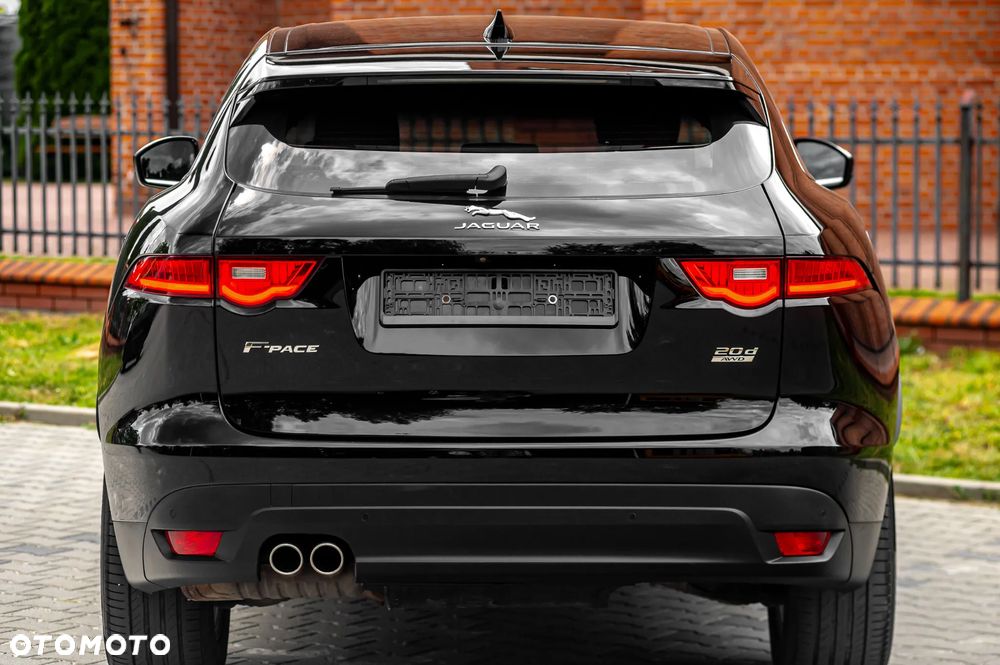 Jaguar F-Pace D200 AWD R-Dynamic S - 18