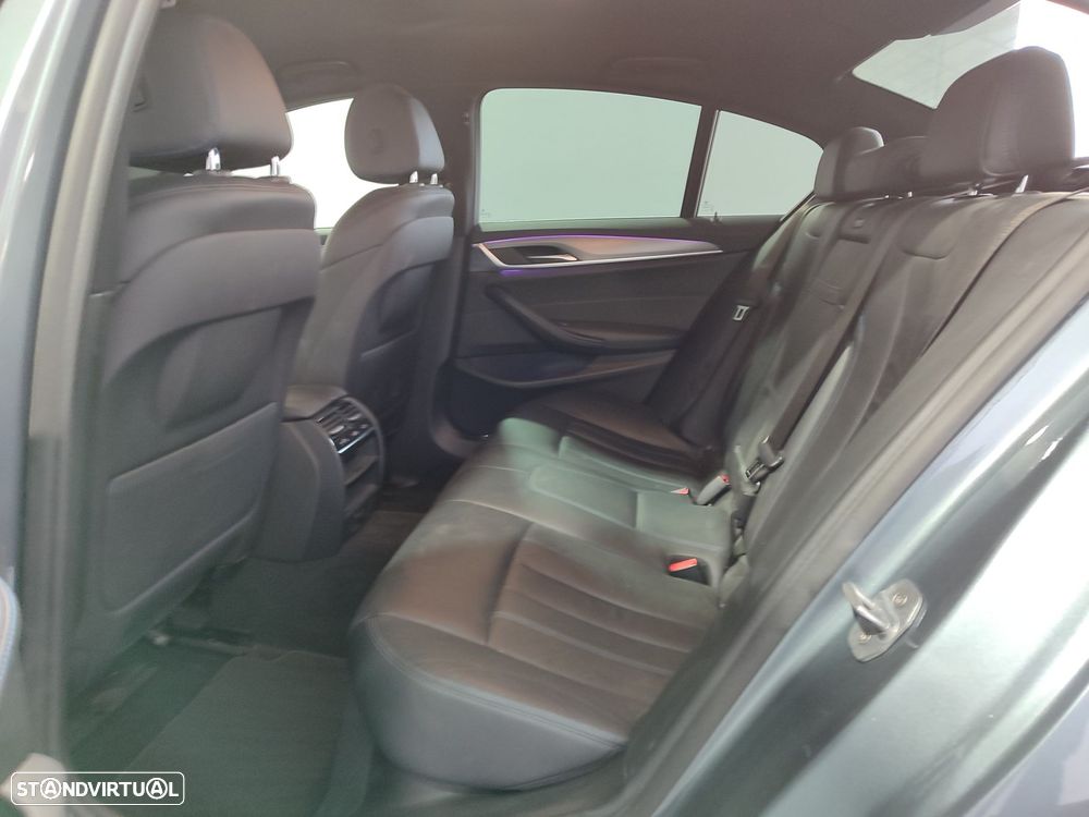 BMW 530 e iPerformance Pack M - 18