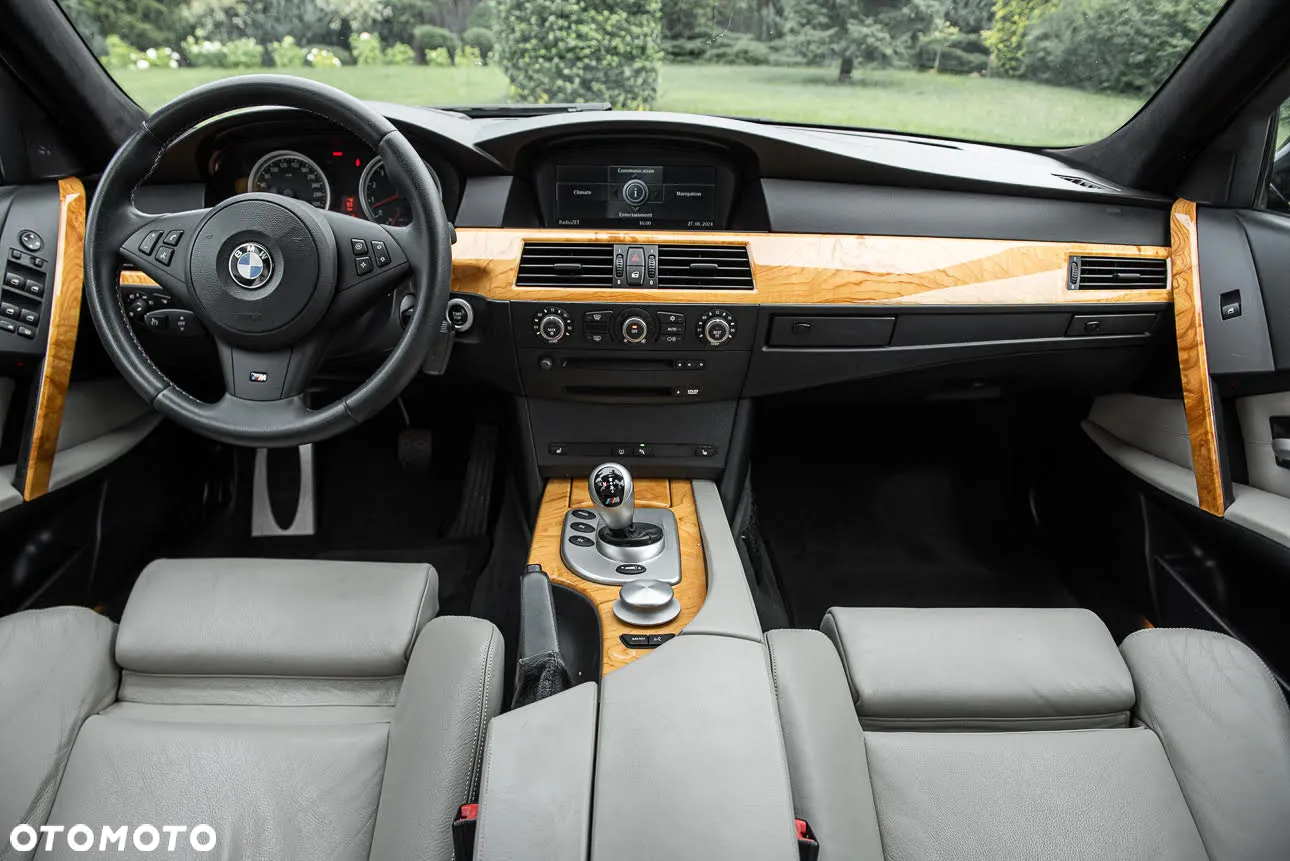 BMW M5 Standard - 29