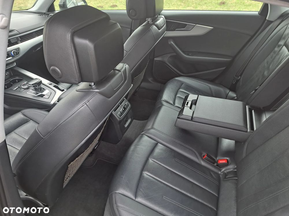 Audi A4 ver-2-0-tfsi-ultra-s-tronic - 12