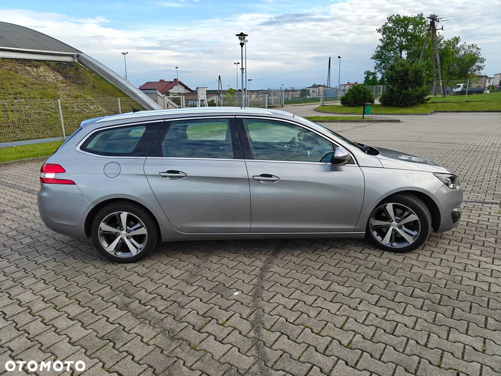 Peugeot 308 2.0 Blue HDi Allure S&S - 4