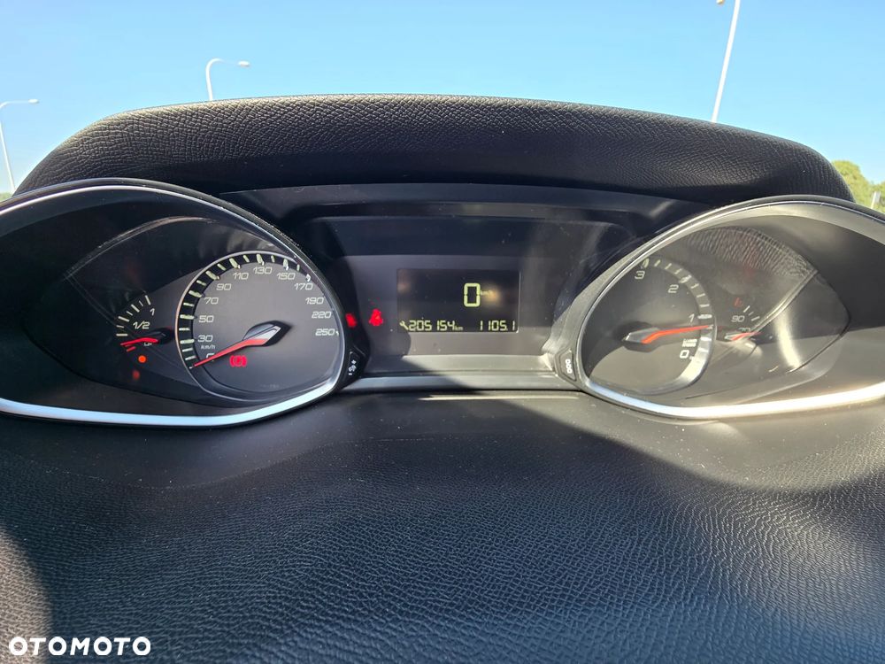 Peugeot 308 1.6 BlueHDi Access S&S - 21