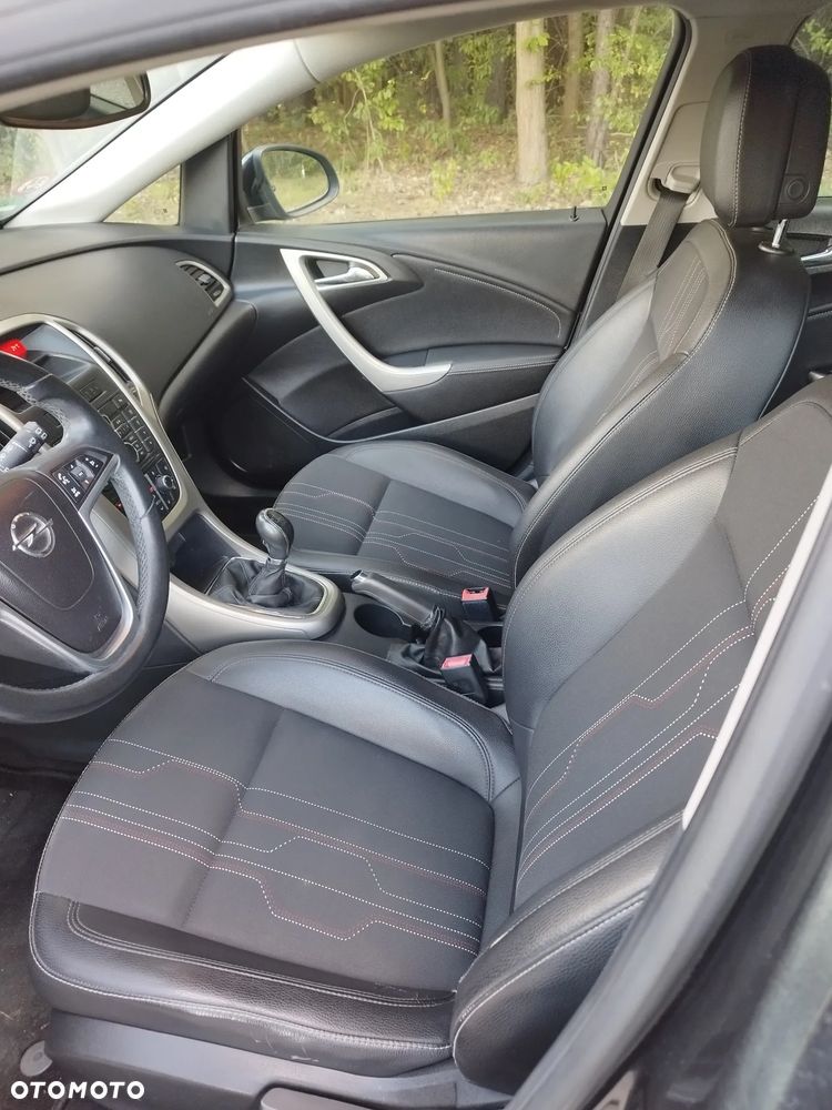 Opel Astra 1.4 T Edition 150 - 16