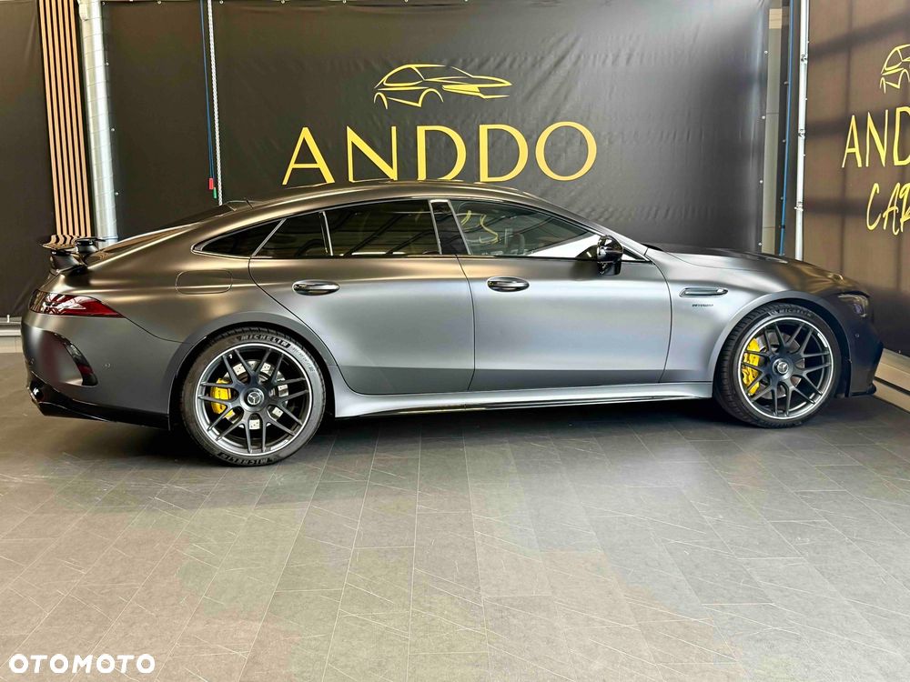Mercedes-Benz AMG GT 63 4-Matic+ - 11