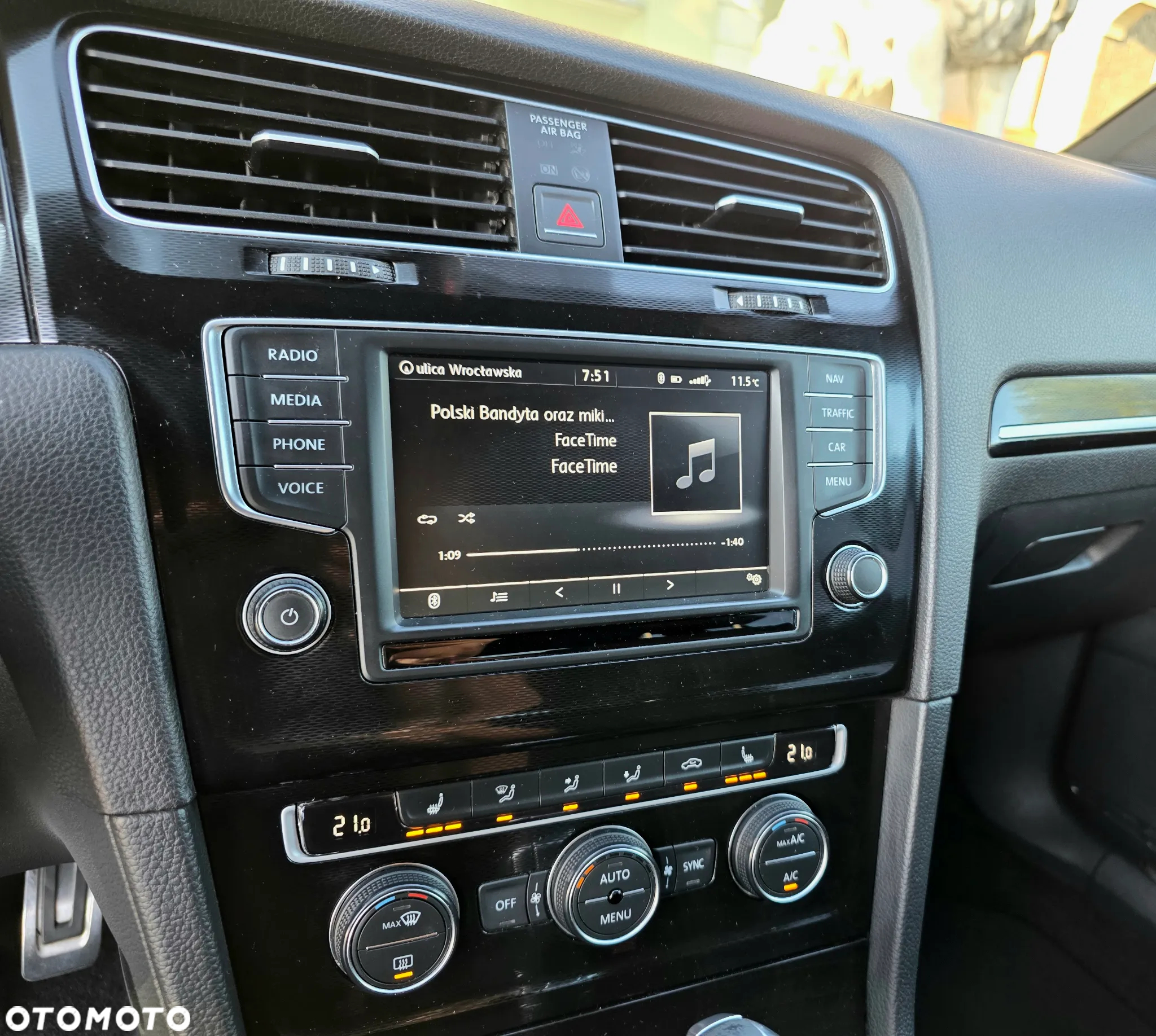 Volkswagen Golf VII 2.0 TDI BMT GTD DSG - 33