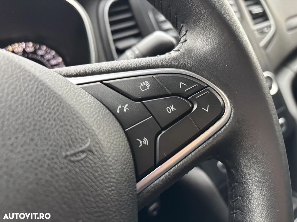 Renault Megane Blue dCi 116 Life - 15