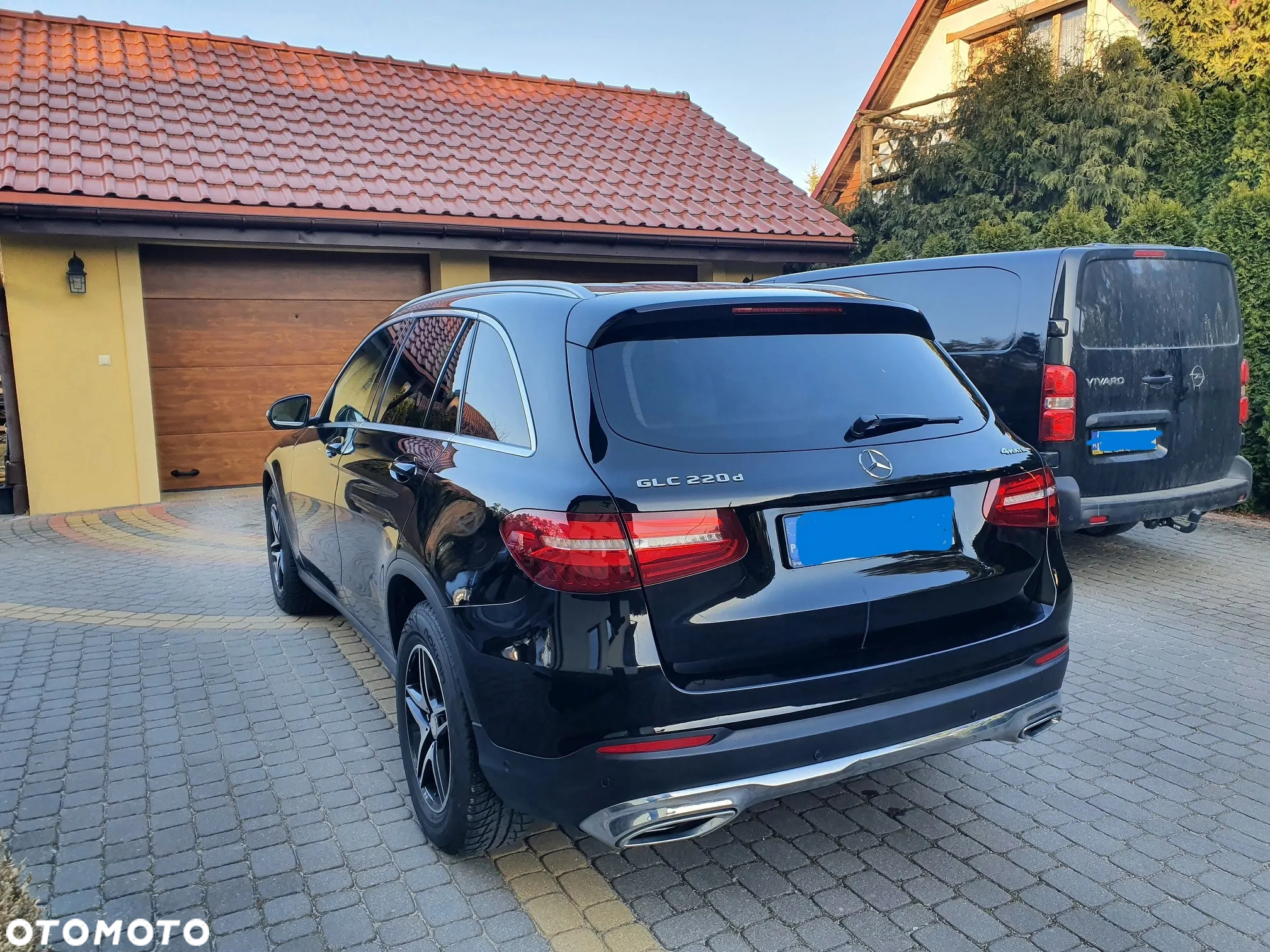 Mercedes-Benz GLC 220 d 4-Matic - 3
