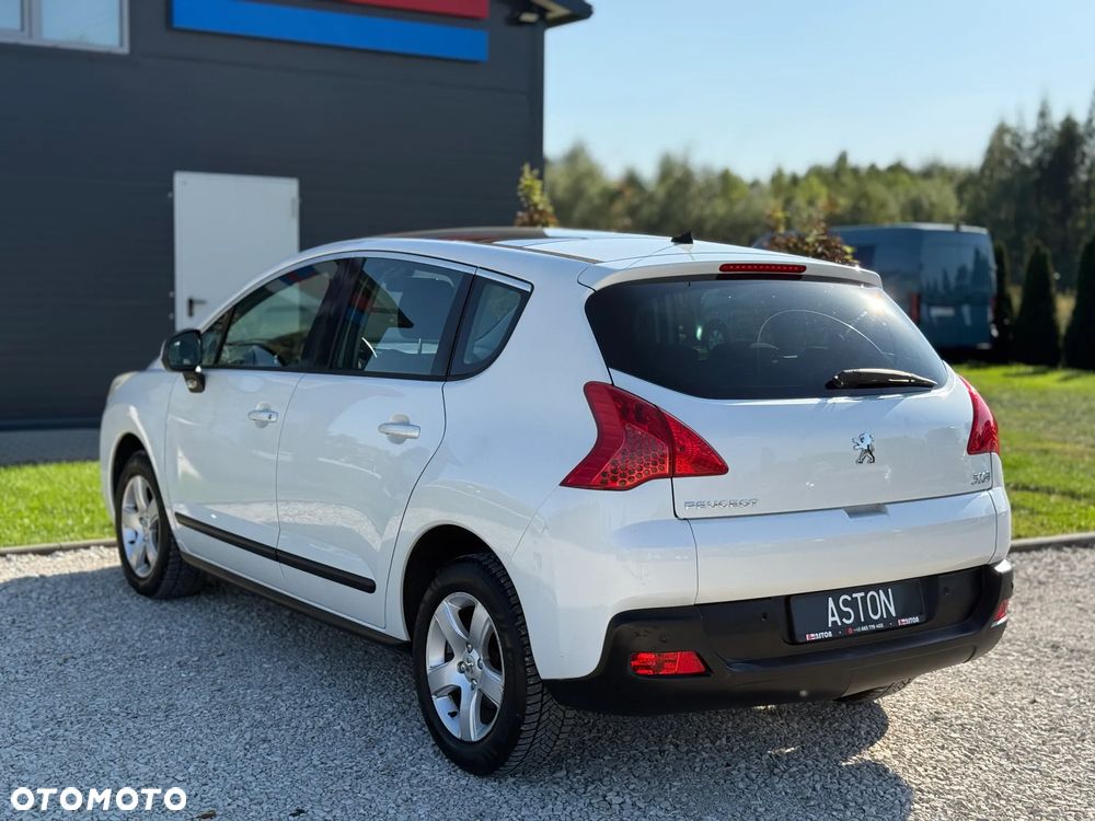 Peugeot 3008 1.6 HDi Premium - 11
