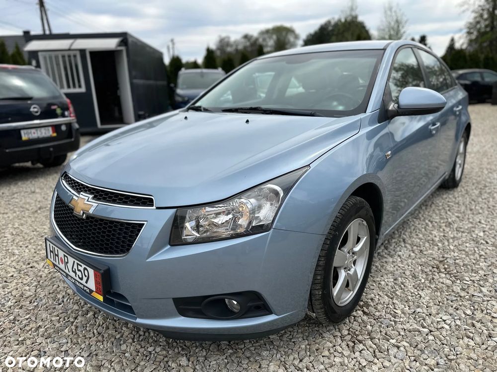 Chevrolet Cruze 1.6 LT+ - 1