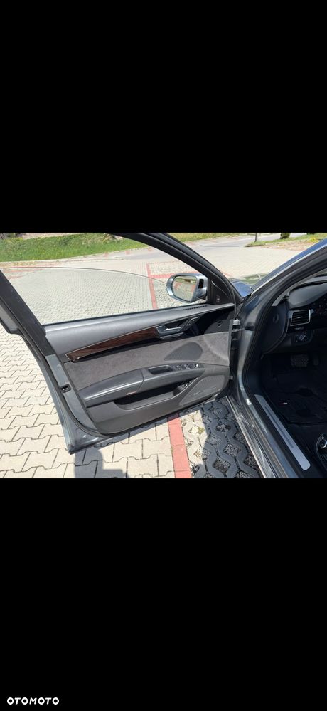 Audi A8 4.2 TDI L Quattro - 9