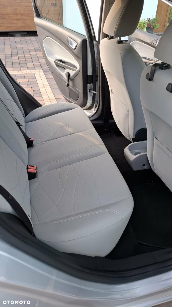 Ford Fiesta 1.25 Ambiente - 8
