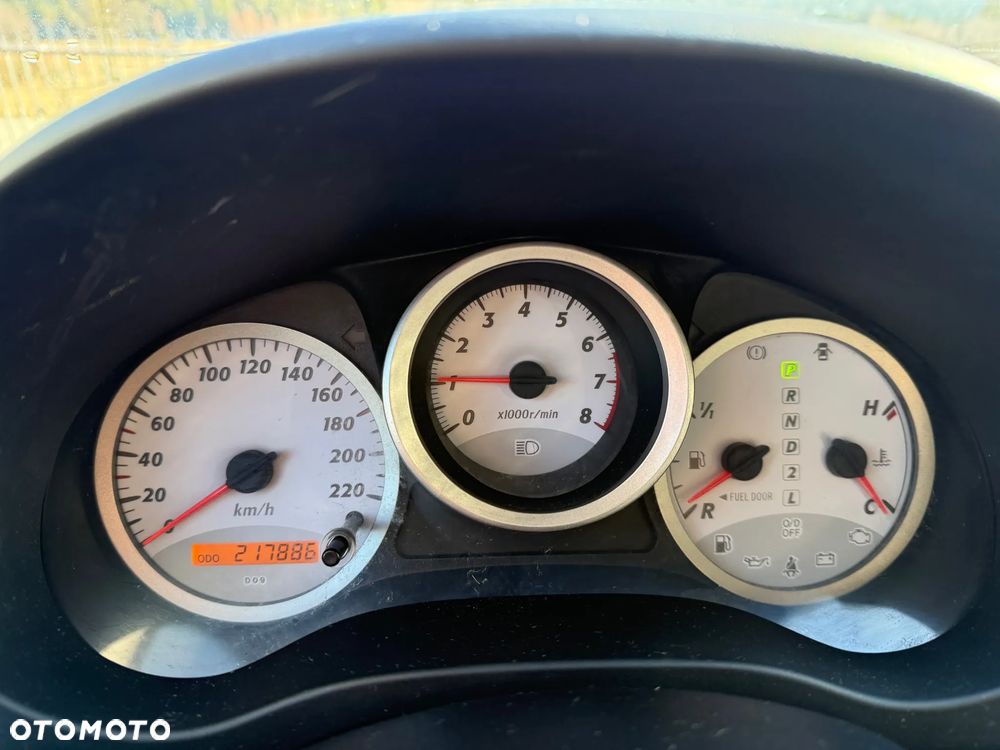 Toyota RAV4 2.0 VVT-i 4x4 - 14