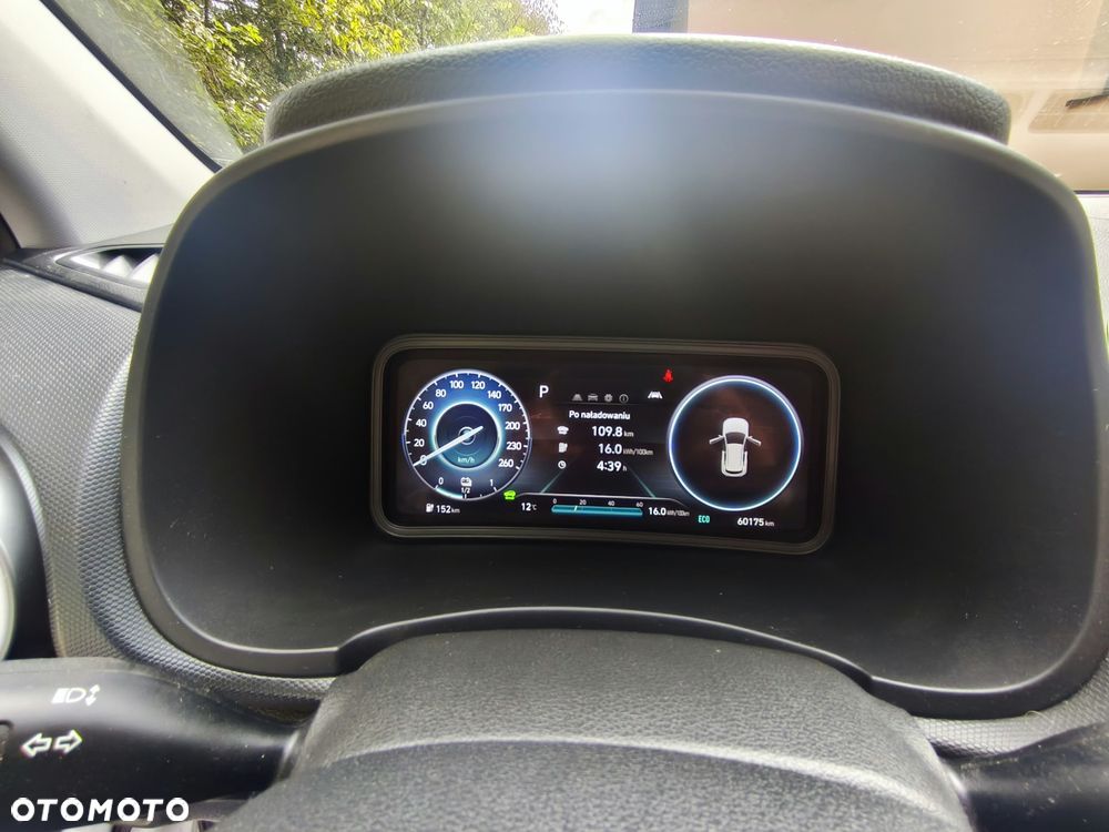 Hyundai Kona - 8