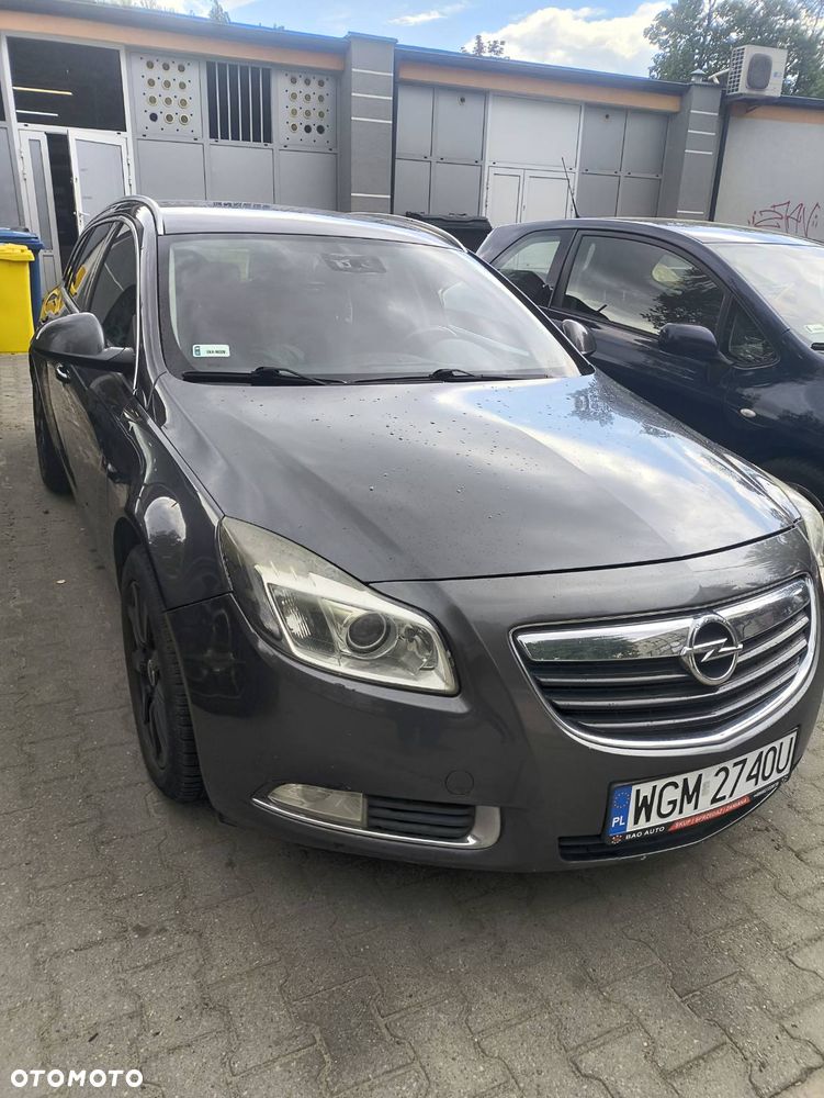 Opel Insignia - 1