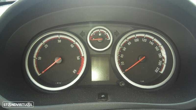 QUADRANTE OPEL CORSA D - 1