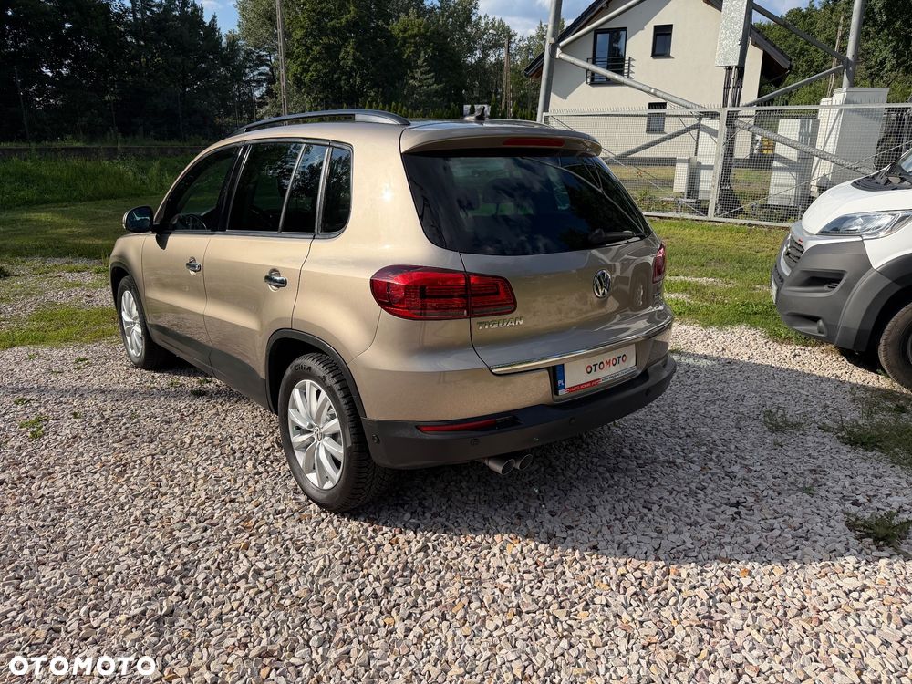 Volkswagen Tiguan - 5