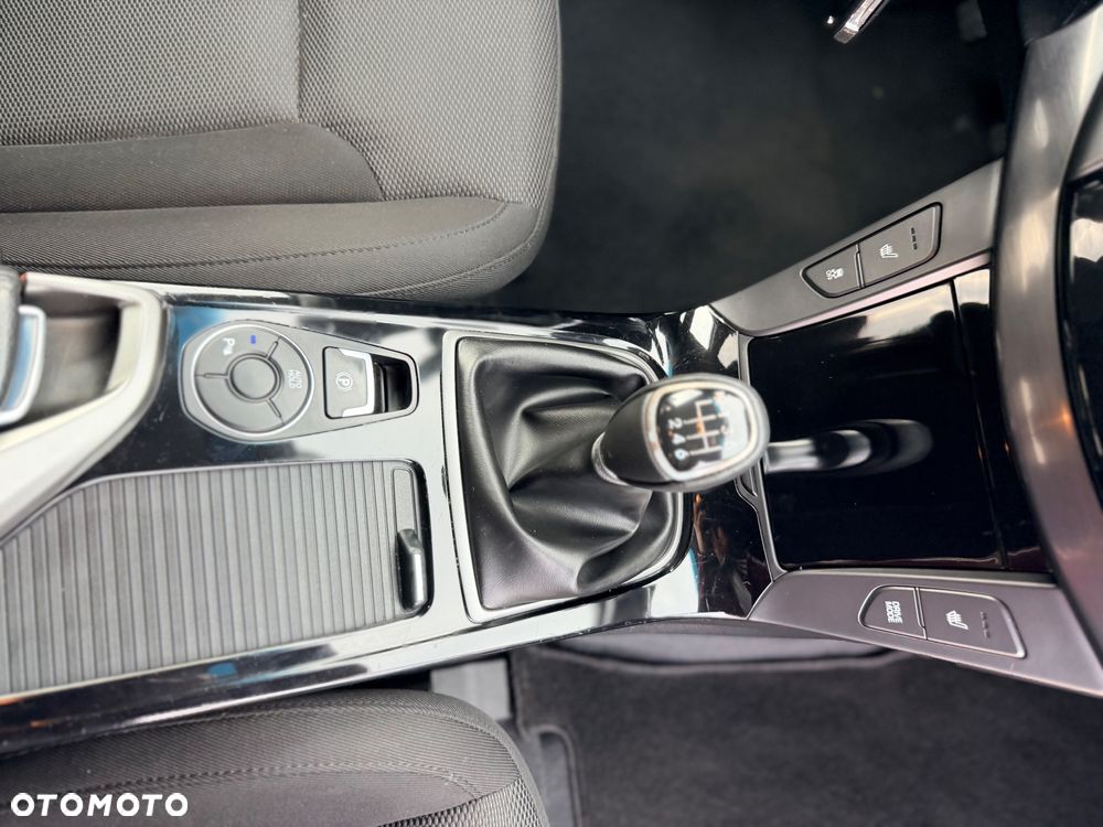 Hyundai i40 1.6 GDI Business - 29