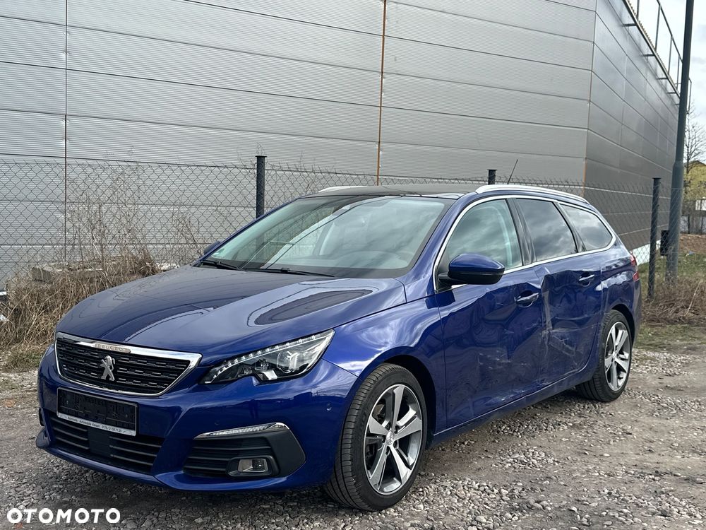 Peugeot 308 BlueHDi 130 EAT8 Business - 19