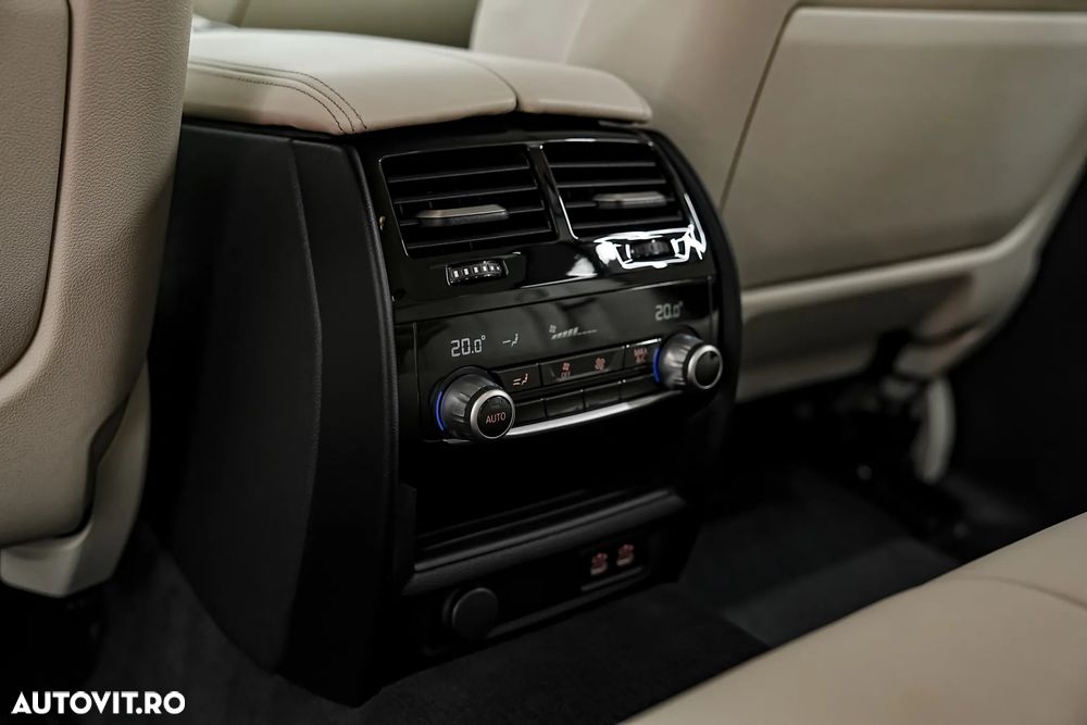 BMW Seria 5 545e xDrive AT PHEV - 34
