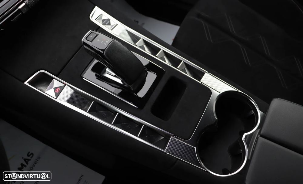 DS DS7 E-Tense Performance Line EAT8 - 28