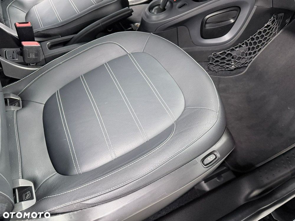 Smart Fortwo EQ prime edition nightsky - 38