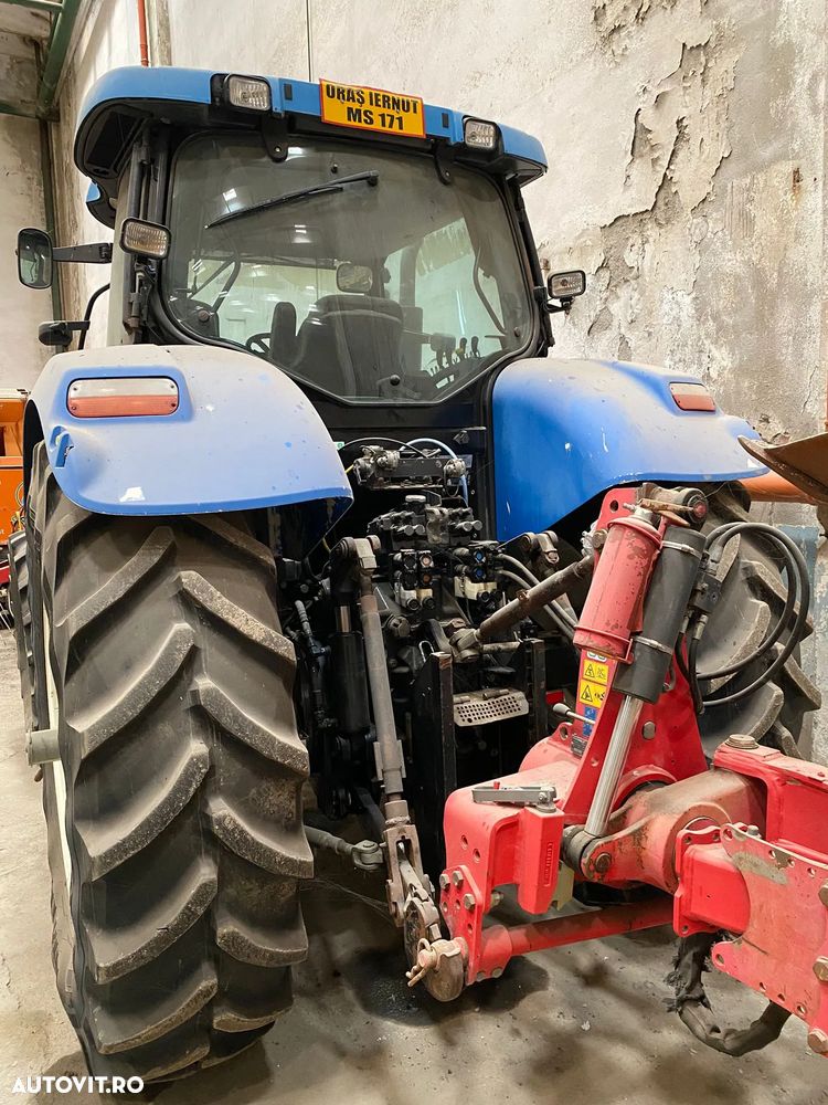 New Holland T7060 - 3