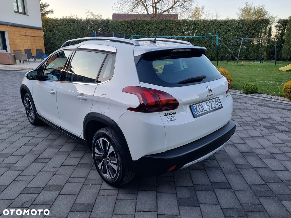 Peugeot 2008 PureTech 110 Stop&Start Allure - 3