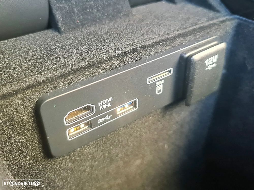 Land Rover Range Rover Velar 2.0d R-Dynamic S - 13