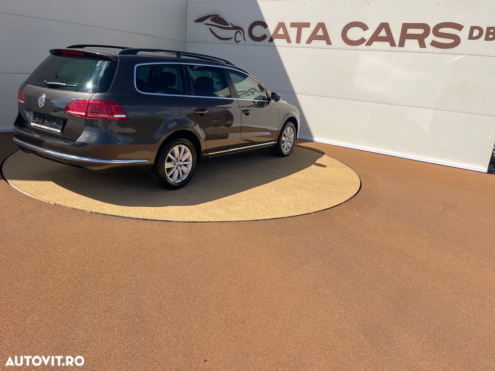 Volkswagen Passat 2.0 TDI BlueMotion Technology Comfortline - 15