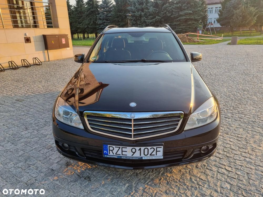 Mercedes-Benz Klasa C - 16
