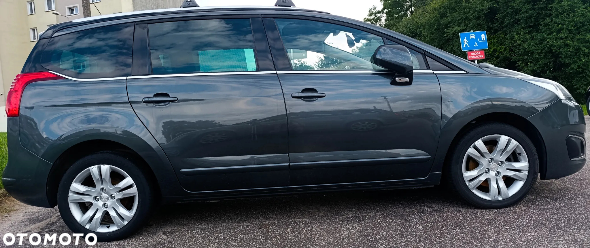 Peugeot 5008 BlueHDI 150 Allure - 15