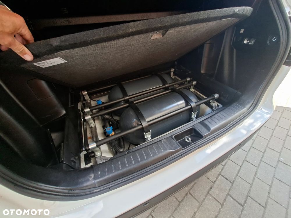 Suzuki Vitara - 14