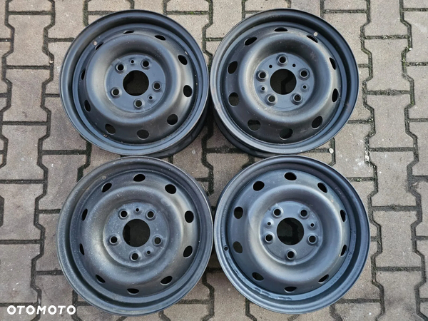(S18) Fiat Ducato Citroen Jumper Peugeot Boxer Movano / 6Jx16 ET68 5x130