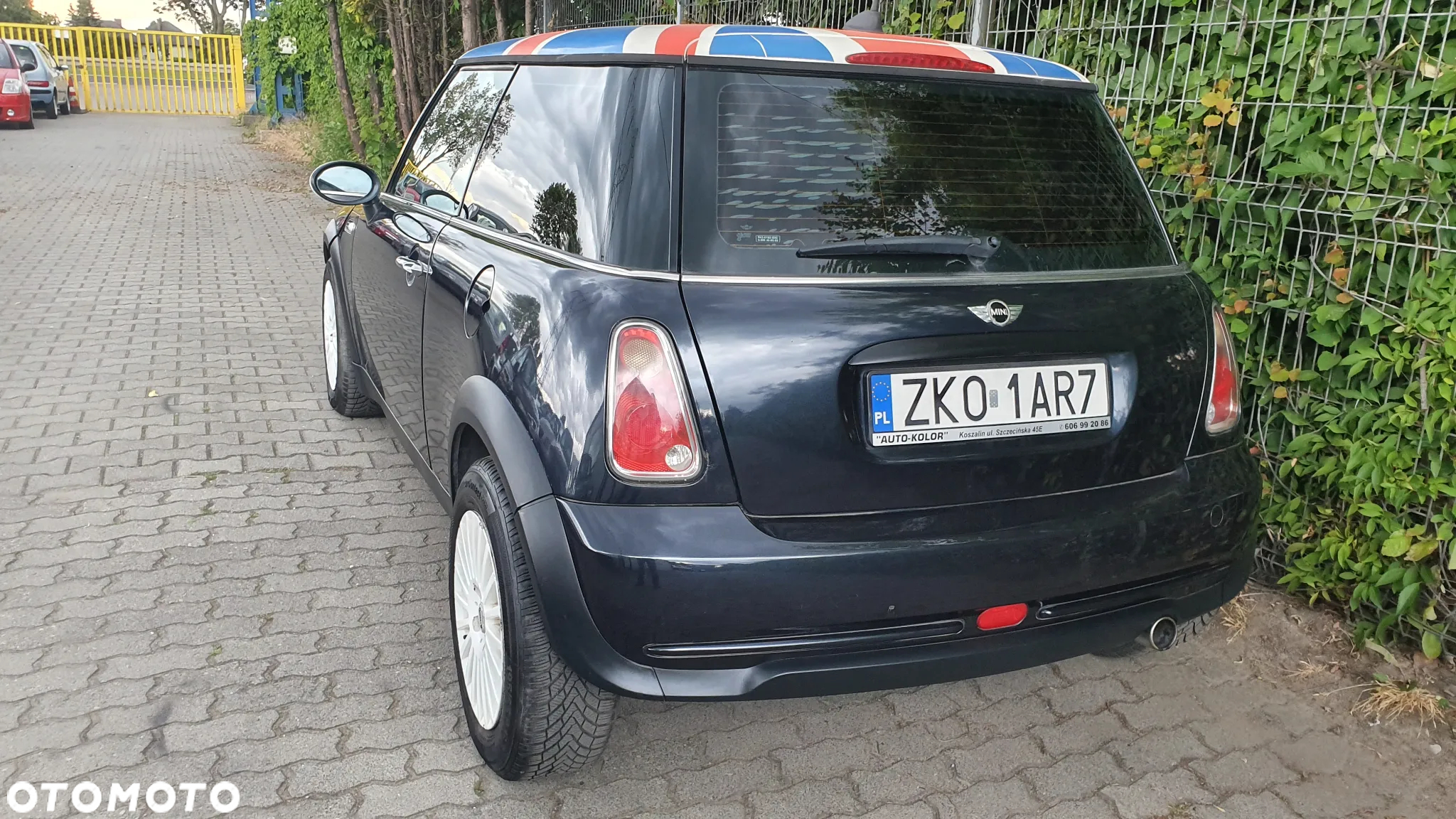 MINI ONE Standard - 28