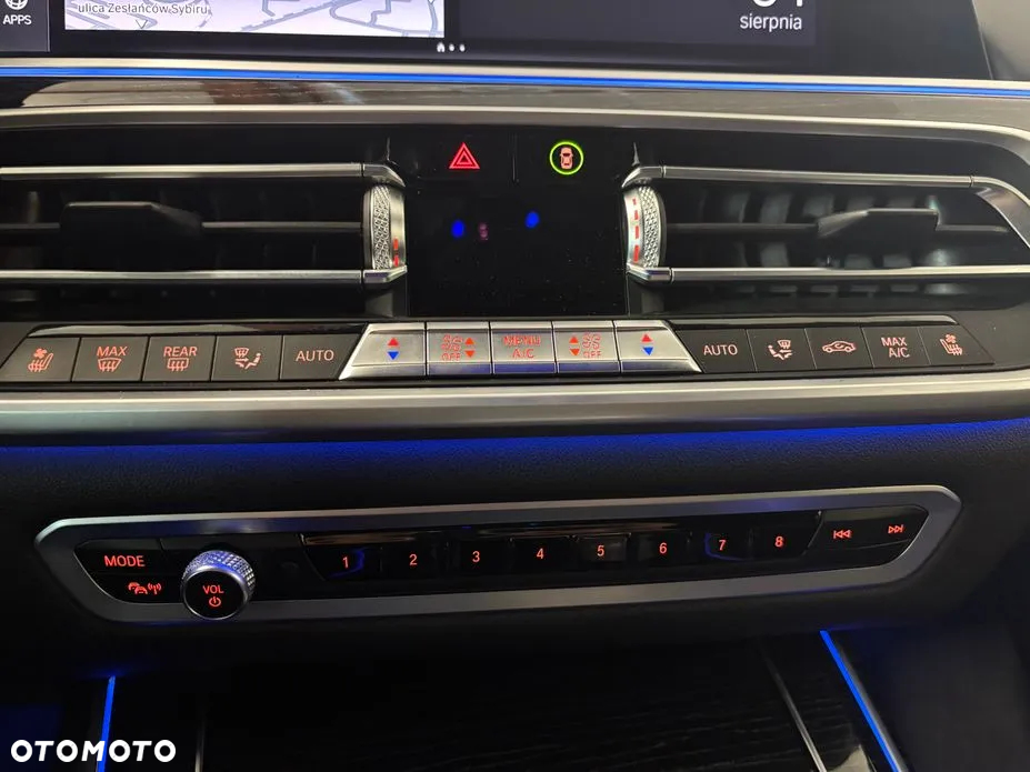 BMW X7 - 22