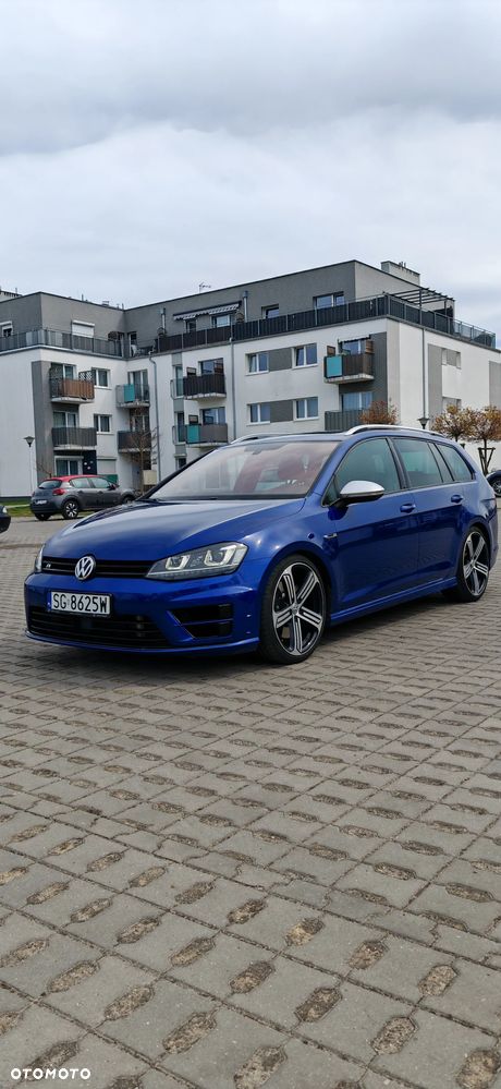 Volkswagen Golf - 6