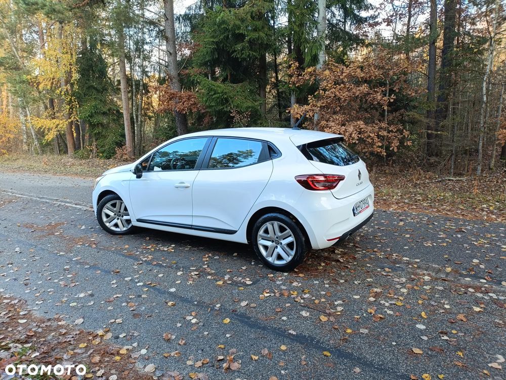 Renault Clio - 21