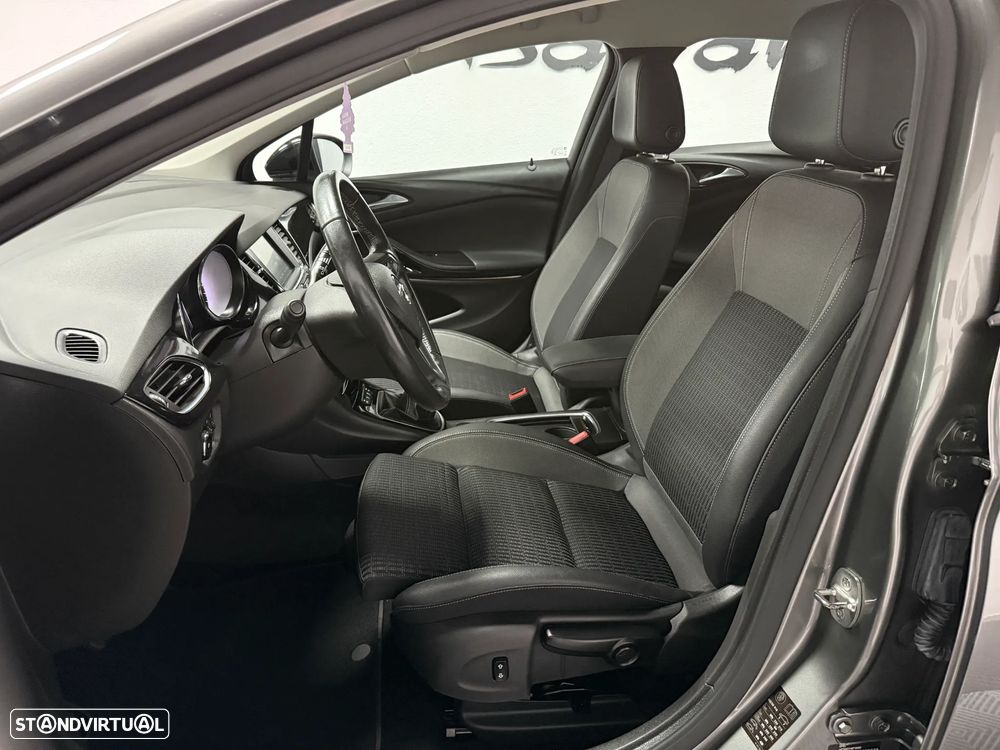 Opel Astra 1.5 D S&S Elegance - 6