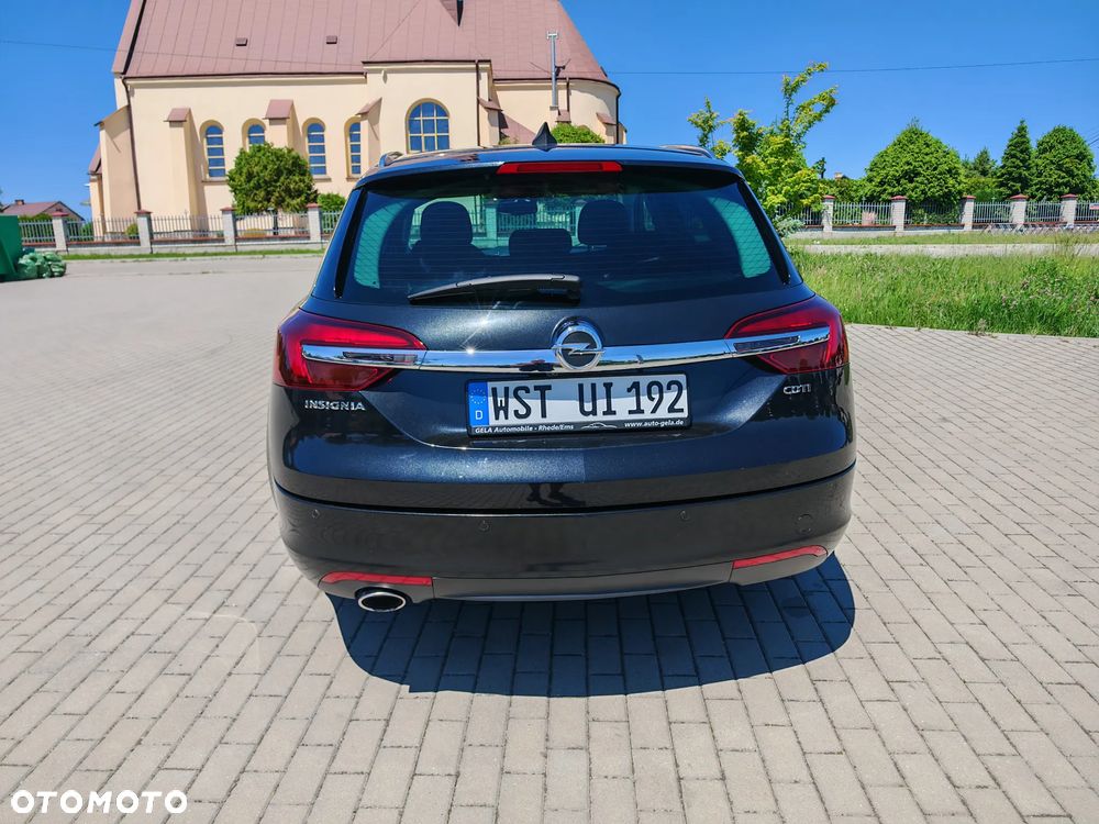 Opel Insignia 2.0 CDTI Cosmo S&S - 10