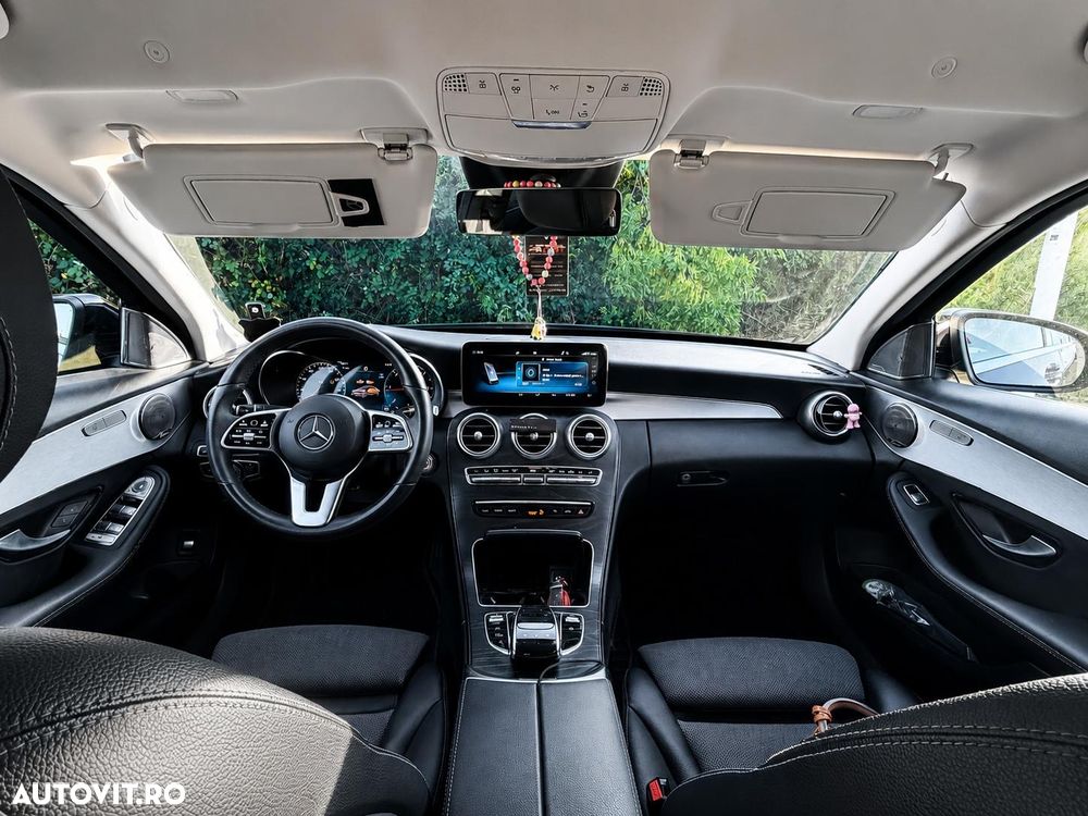 Mercedes-Benz C - 6