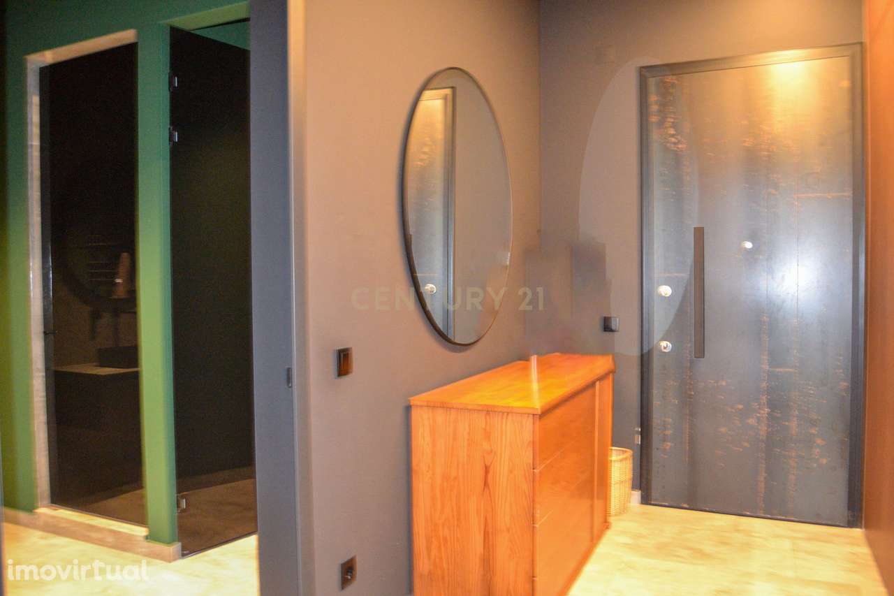 Apartamento T2 de Luxo com Terraço Privativo e Jacuzzi a 40 minutos de - Grande imagem: 2/40
