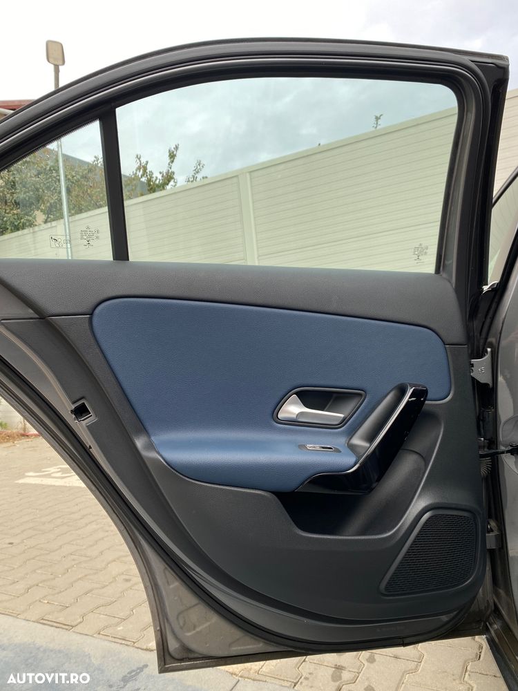 Mercedes-Benz A 180 d Aut. - 10