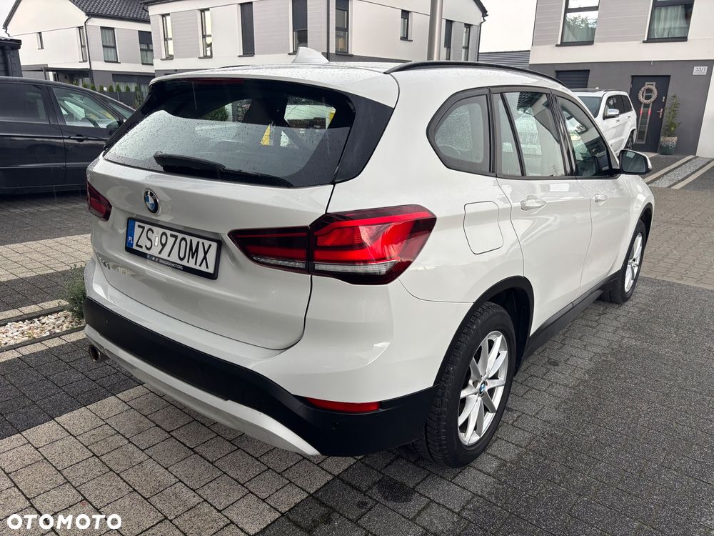 BMW X1 sDrive18i - 7