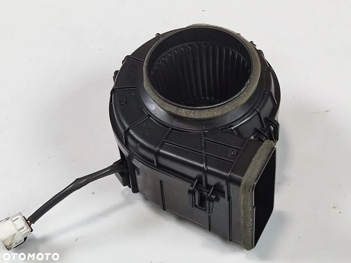 TOYOTA CAMRY 2.5h 19-24r Wentylator Wiatrak Baterii Hybrydy - 1