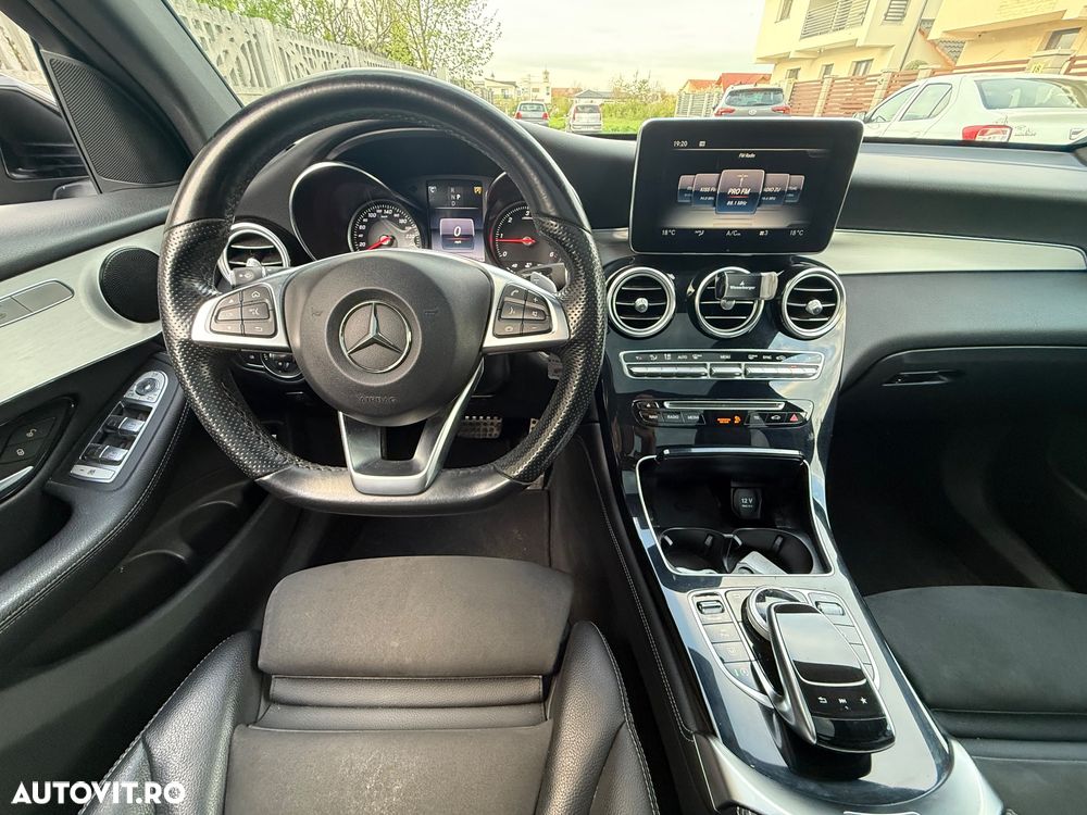 Mercedes-Benz GLC 220 d 4MATIC 9G-TRONIC AMG Line - 31