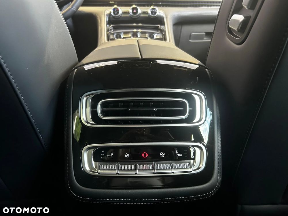 Omoda 9 1.5 Super Hybrid Exclusive AWD - 18