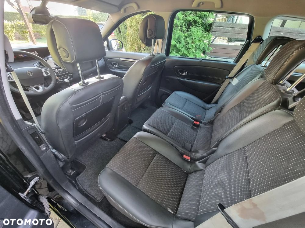 Renault Grand Scenic dCi 130 FAP Start & Stop Bose Edition - 8
