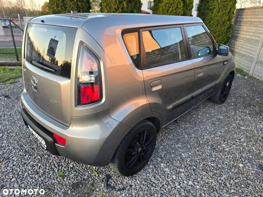 Kia Soul 1.6 CVVT Spirit - 13